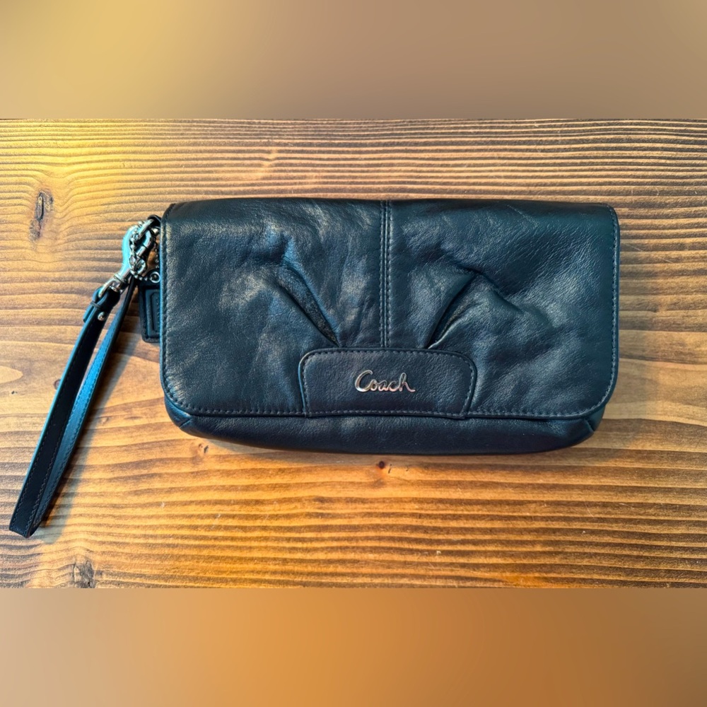 Coach Black Leather Wristlet Clutch